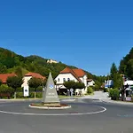 Vilinija Log *