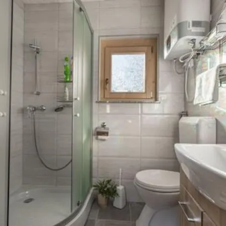 בקתה Log With Private Sauna *