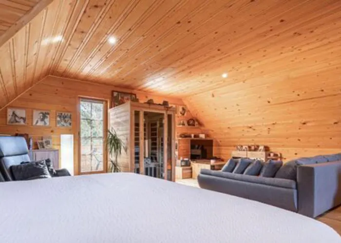 Log With Private Sauna * Podčetrtek