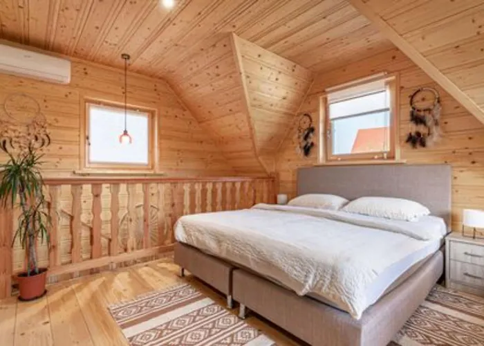 Log With Private Sauna *